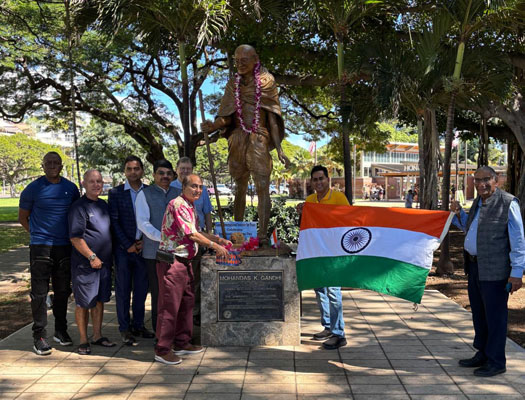 Consulate General of India from San Francisco, Dr. K. Srikar Reddy visited Mahatma Gandhi’s statue and draped a lei on the statue in Honolulu on January 18, 2025.